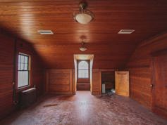 Third floor bedroom